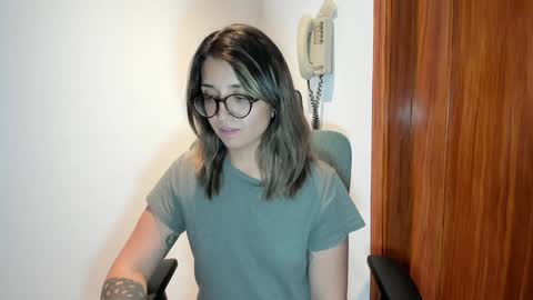 Snapshot of ghostcrimson chatting on December 4, 2024, 5:38 am andy online show from December 4, 2024, 5:38 am