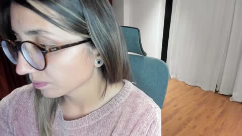 Snapshot of ghostcrimson chatting on January 26, 2025, 1:31 am andy online show from January 26, 2025, 1:31 am