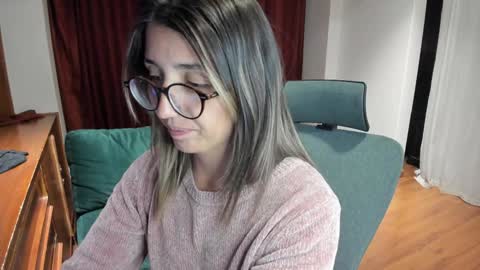 Snapshot of ghostcrimson chatting on January 26, 2025, 4:41 am andy online show from January 26, 2025, 4:41 am