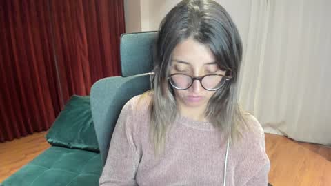 Snapshot of ghostcrimson chatting on January 31, 2025, 2:37 am andy online show from January 31, 2025, 2:37 am