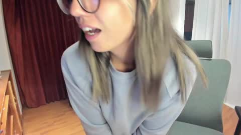 Snapshot of ghostcrimson chatting on February 17, 2025, 1:58 am andy online show from February 17, 2025, 1:58 am