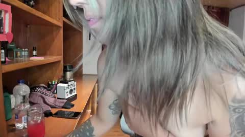 Snapshot of ghostcrimson chatting on March 3, 2025, 1:53 am andy online show from March 3, 2025, 1:53 am