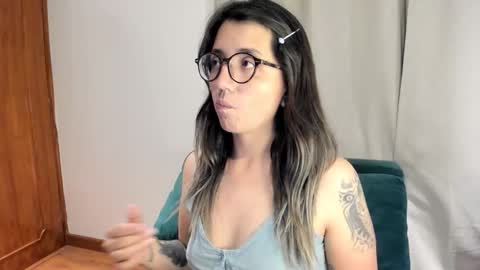 Snapshot of ghostcrimson chatting on September 25, 2025, 2:26 am andy online show from September 25, 2025, 2:26 am