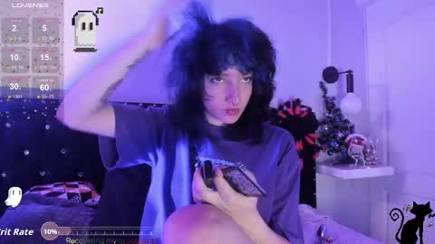 Snapshot of ghosty_doll chatting on November 22, 2025, 8:41 pm Allison online show from November 22, 2025, 8:41 pm