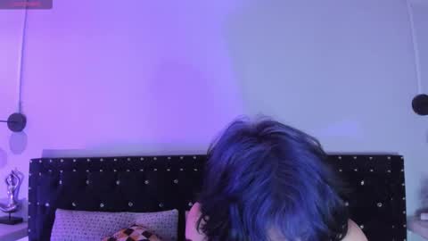 Snapshot of ghosty_doll chatting on January 7, 2026, 8:11 pm Allison online show from January 7, 2026, 8:11 pm