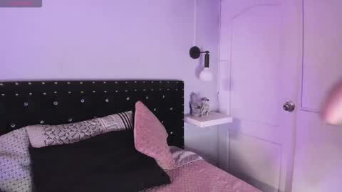 Snapshot of ghosty_doll chatting on February 11, 2026, 8:03 pm Allison online show from February 11, 2026, 8:03 pm