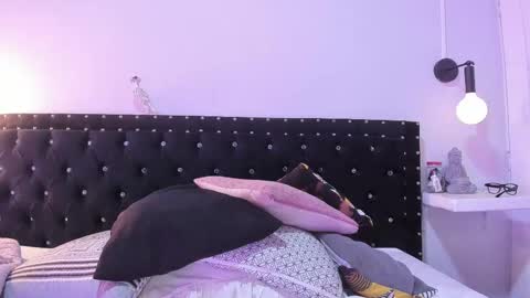 Snapshot of ghosty_doll chatting on February 20, 2026, 8:20 pm Allison online show from February 20, 2026, 8:20 pm