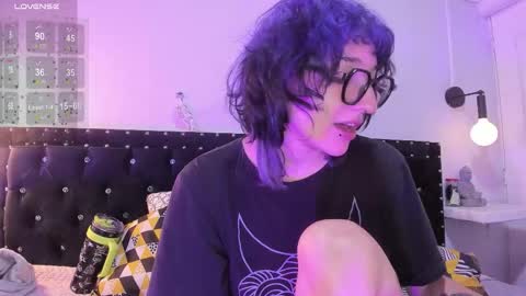 Snapshot of ghosty_doll chatting on February 26, 2026, 8:13 am Allison online show from February 26, 2026, 8:13 am