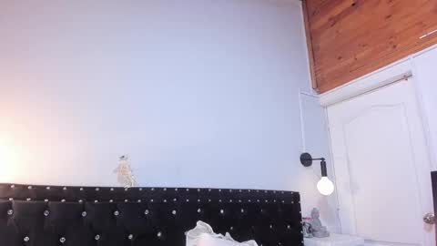 Snapshot of ghosty_doll chatting on February 28, 2026, 8:21 pm Allison online show from February 28, 2026, 8:21 pm