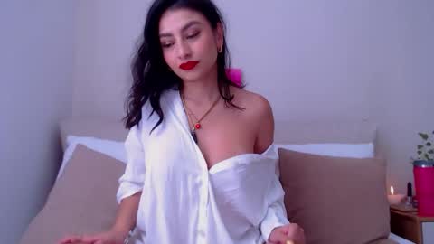 Gia Ferh online show from October 4, 2025, 3:54 pm