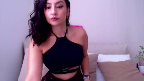 Gia Ferh online show from October 11, 2025, 5:55 pm