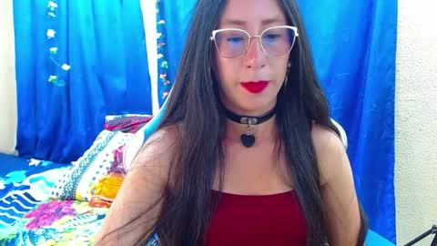 Snapshot of gia_leinn chatting on April 18, 2026, 7:18 pm Gia online show from April 18, 2026, 7:18 pm