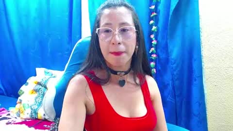 Snapshot of gia_leinn chatting on May 7, 2026, 12:16 am Gia online show from May 7, 2026, 12:16 am