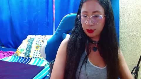 Snapshot of gia_leinn chatting on May 16, 2026, 7:34 pm Gia online show from May 16, 2026, 7:34 pm