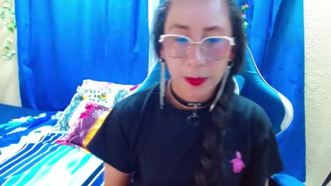Snapshot of gia_leinn chatting on May 20, 2026, 10:49 pm Gia online show from May 20, 2026, 10:49 pm