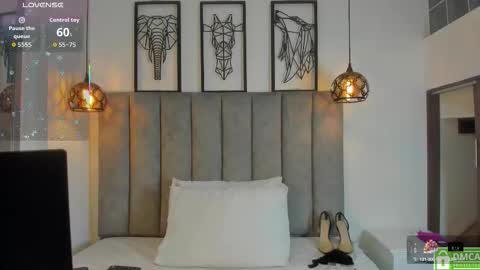 Snapshot of gia_scott chatting on September 15, 2025, 3:06 am Darlliny online show from September 15, 2025, 3:06 am