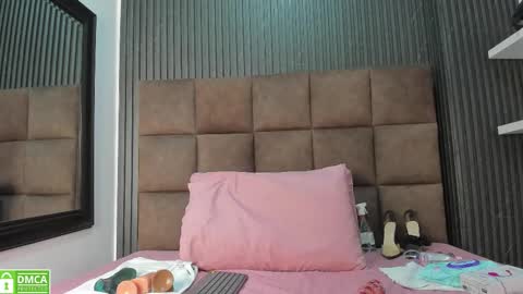 Snapshot of gia_scott chatting on January 9, 2026, 11:46 am Darlliny online show from January 9, 2026, 11:46 am