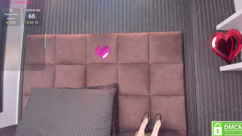 Snapshot of gia_scott chatting on February 18, 2026, 5:14 am Darlliny online show from February 18, 2026, 5:14 am