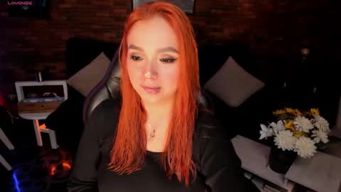 Gia  online show from October 26, 2025, 12:27 am