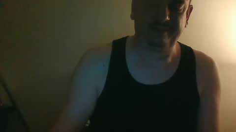 Snapshot of giaco1982 chatting on January 29, 2025, 5:09 am samuel online show from January 29, 2025, 5:09 am