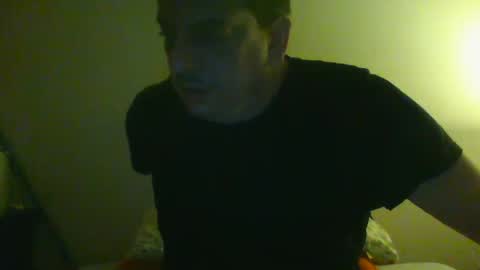 Snapshot of giaco1982 chatting on February 17, 2025, 3:58 am samuel online show from February 17, 2025, 3:58 am