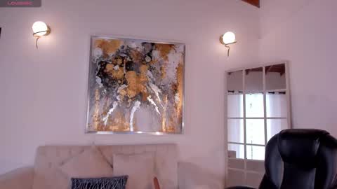 Gia Ferrera online show from December 19, 2025, 7:10 pm