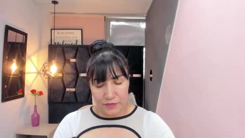 G I A  FOX online show from November 21, 2025, 1:43 pm