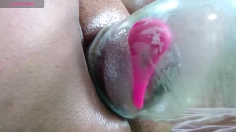 Snapshot of gianna_latin chatting on February 26, 2026, 12:20 am Celeste online show from February 26, 2026, 12:20 am