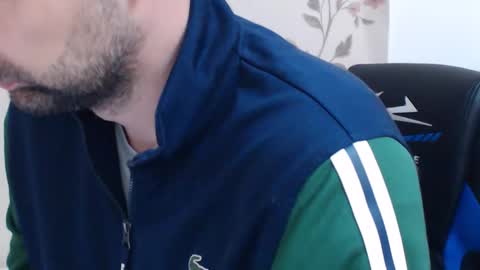 Snapshot of gianni_lion chatting on February 2, 2026, 9:30 am Gianni online show from February 2, 2026, 9:30 am