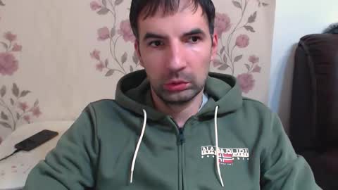 Snapshot of gianni_lion chatting on February 8, 2026, 8:45 pm Gianni online show from February 8, 2026, 8:45 pm