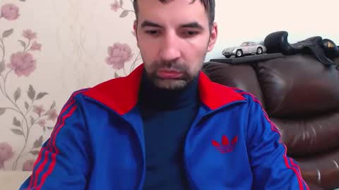 Gianni online show from April 5, 2026, 12:13 pm