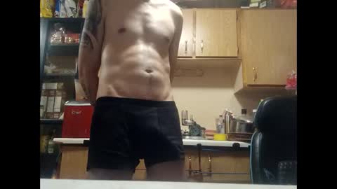 Snapshot of giantdick4u1991 chatting on October 19, 2025, 6:58 am giantdick4u1991 online show from October 19, 2025, 6:58 am