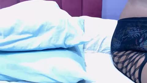 Snapshot of gianttitts chatting on March 16, 2026, 7:51 pm gianttitts online show from March 16, 2026, 7:51 pm