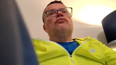 giddyup2222222 online show from March 24, 2026, 12:48 am