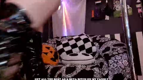 Snapshot of gigglemethis22 chatting on February 2, 2026, 6:06 pm Giggles online show from February 2, 2026, 6:06 pm