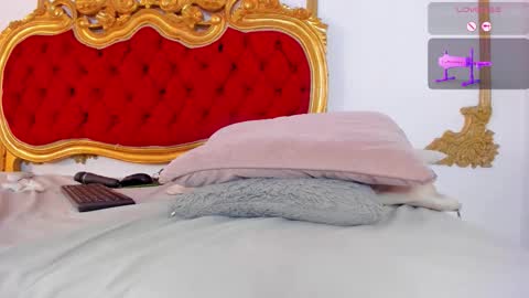 Gigi  online show from January 5, 2026, 5:27 pm