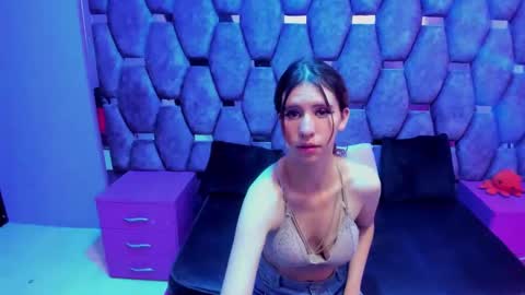 Snapshot of gigi_glase chatting on September 30, 2025, 7:52 pm gigi glase online show from September 30, 2025, 7:52 pm