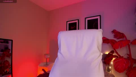 GIGI online show from February 5, 2026, 5:34 am