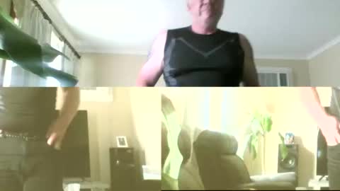 Snapshot of gimmmieoooo chatting on December 26, 2024, 5:37 am gimmmieoooo online show from December 26, 2024, 5:37 am