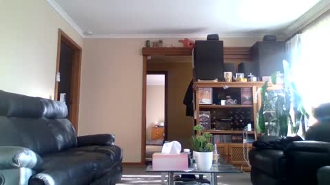 Snapshot of gimmmieoooo chatting on March 1, 2025, 7:41 am gimmmieoooo online show from March 1, 2025, 7:41 am