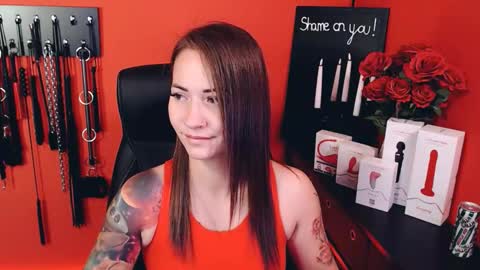 gina_hotlick online show from October 16, 2025, 5:52 am