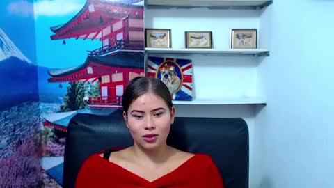 Snapshot of gina_pervertt chatting on December 6, 2024, 2:49 pm Gina online show from December 6, 2024, 2:49 pm