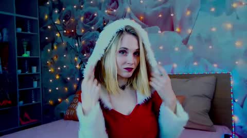 Snapshot of ginaa_lovely chatting on December 23, 2024, 8:22 am Gina online show from December 23, 2024, 8:22 am