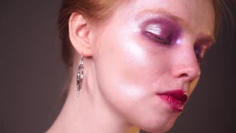 Snapshot of ginger_hugs chatting on January 5, 2025, 10:08 pm im expecting 350 thumbs up on my altar online show from January 5, 2025, 10:08 pm