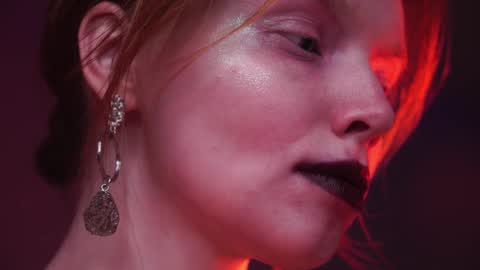 Snapshot of ginger_hugs chatting on January 8, 2025, 4:12 am im expecting 350 thumbs up on my altar online show from January 8, 2025, 4:12 am