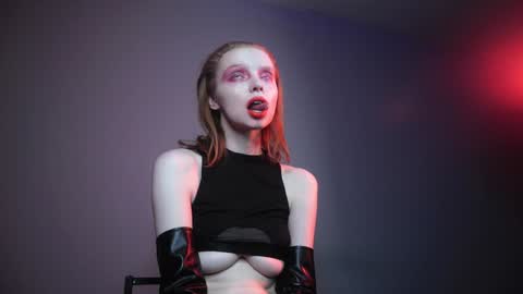 Snapshot of ginger_hugs chatting on January 11, 2025, 1:16 am im expecting 350 thumbs up on my altar online show from January 11, 2025, 1:16 am