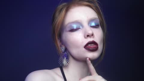 Snapshot of ginger_hugs chatting on February 5, 2025, 10:12 pm im expecting 350 thumbs up on my altar online show from February 5, 2025, 10:12 pm