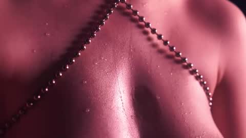 Snapshot of ginger_hugs chatting on March 7, 2025, 4:24 am im expecting 350 thumbs up on my altar online show from March 7, 2025, 4:24 am