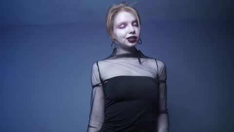 Snapshot of ginger_hugs chatting on March 7, 2025, 10:10 pm im expecting 350 thumbs up on my altar online show from March 7, 2025, 10:10 pm