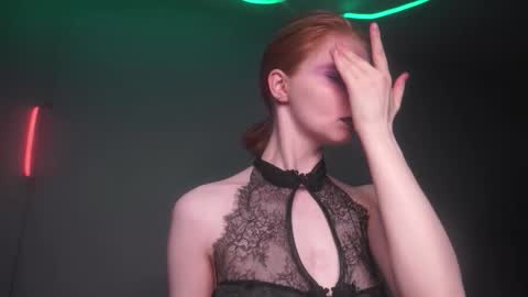 Snapshot of ginger_hugs chatting on September 20, 2025, 10:00 pm im expecting 350 thumbs up on my altar online show from September 20, 2025, 10:00 pm